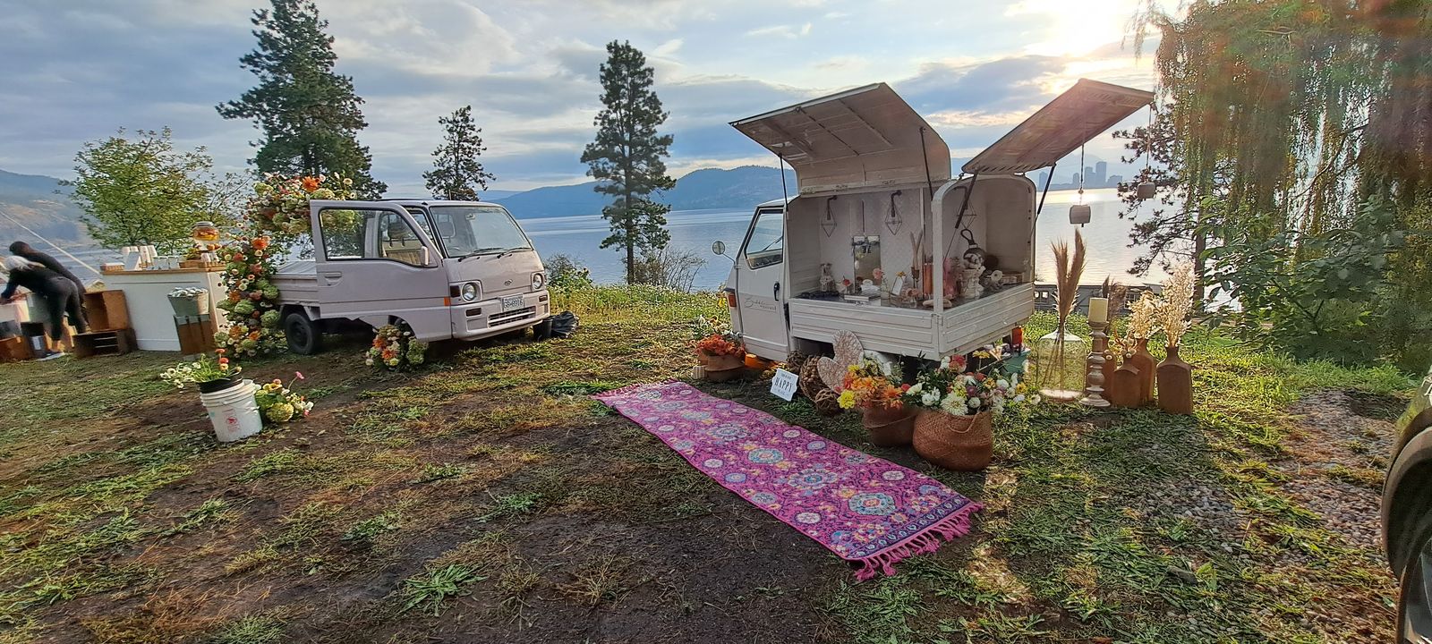 Sunrise setup of the Bubbles and Brews mobile bar at the Farm Event lakeside venue in the Okanagan